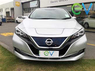 2019 Nissan LEAF - Thumbnail