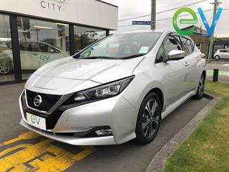 2019 Nissan LEAF - Thumbnail