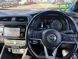 2019 Nissan LEAF - Thumbnail