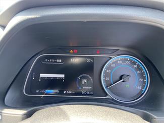 2018 Nissan LEAF - Thumbnail