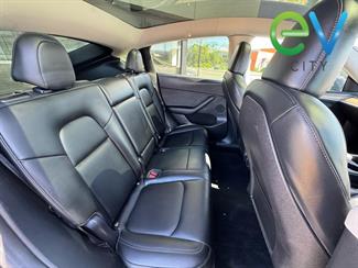 2022 Tesla Model Y - Thumbnail