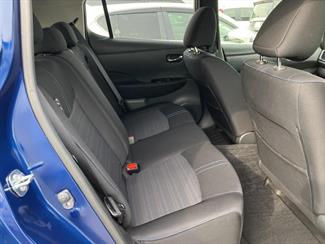 2019 Nissan LEAF - Thumbnail