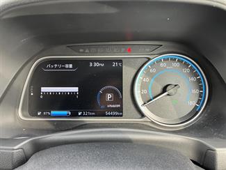 2019 Nissan LEAF - Thumbnail