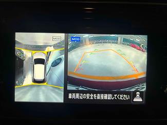 2019 Nissan LEAF - Thumbnail