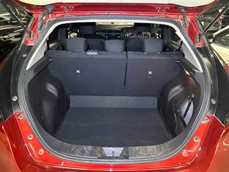 2019 Nissan LEAF - Thumbnail