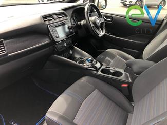 2019 Nissan LEAF - Thumbnail
