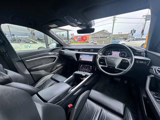 2021 Audi E-Tron - Thumbnail