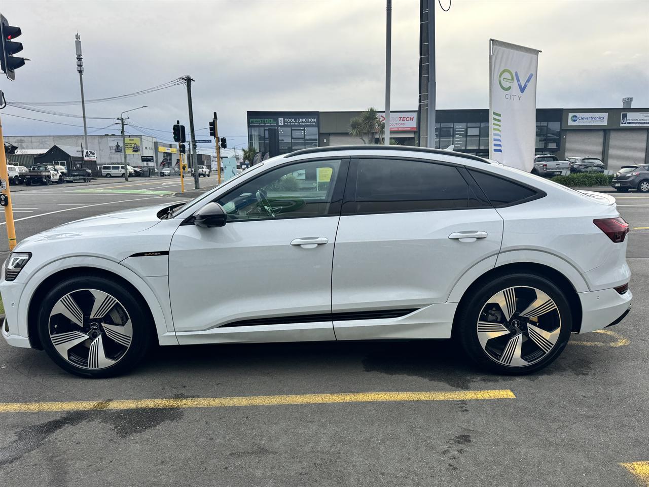 2021 Audi E-Tron