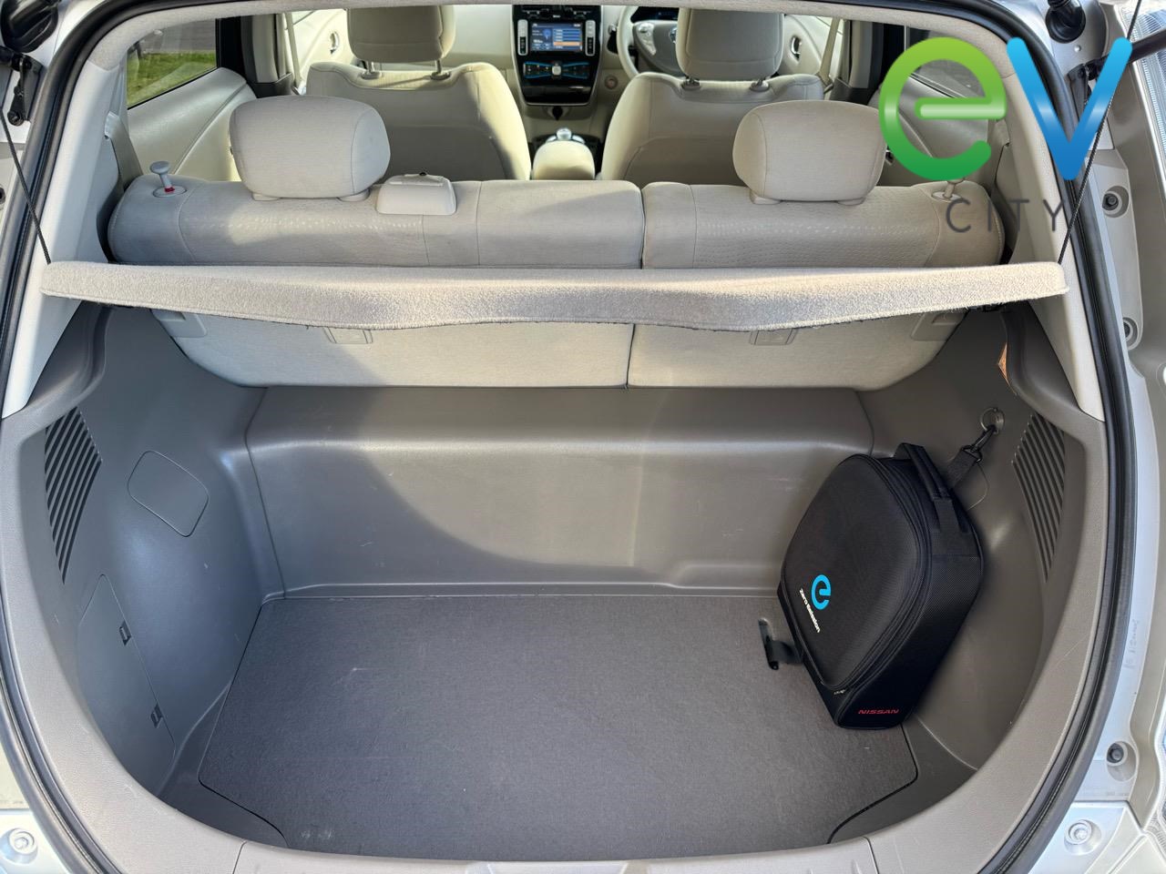 2012 Nissan LEAF