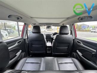 2023 MG Zs - Thumbnail