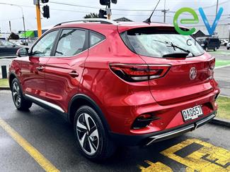 2023 MG Zs - Thumbnail