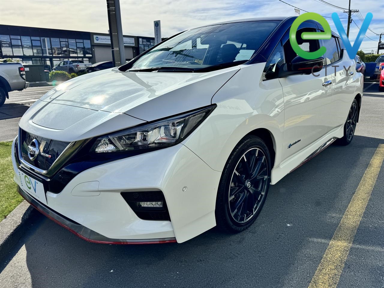 2018 Nissan LEAF