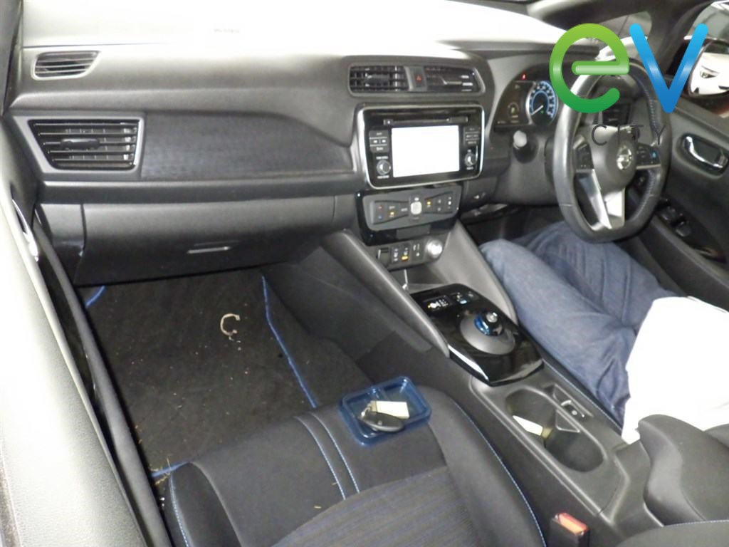 2018 Nissan LEAF