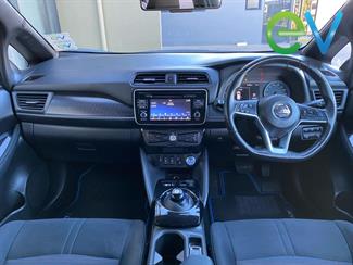 2019 Nissan LEAF - Thumbnail