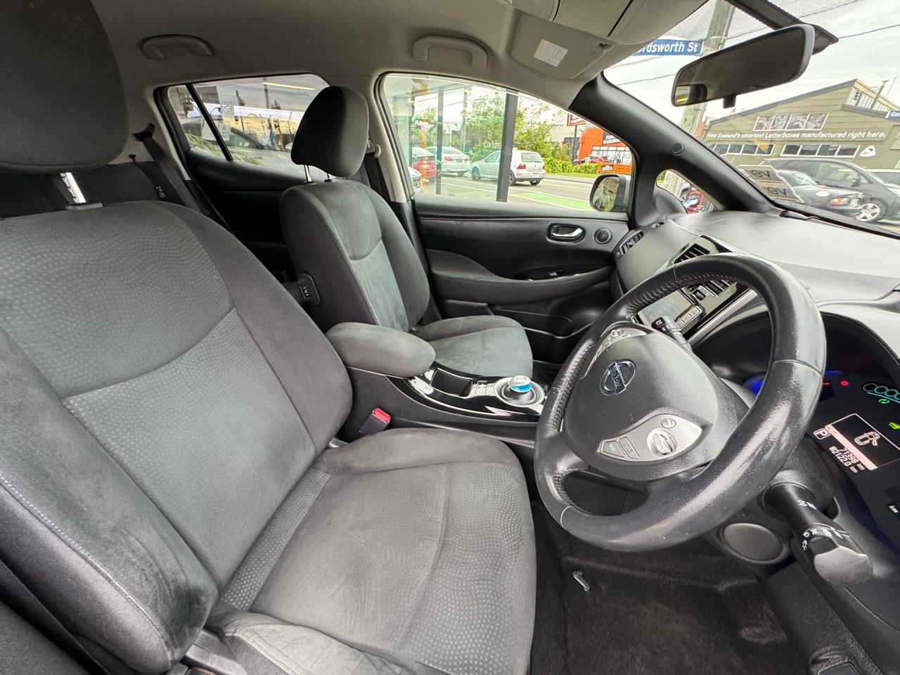 2014 Nissan LEAF