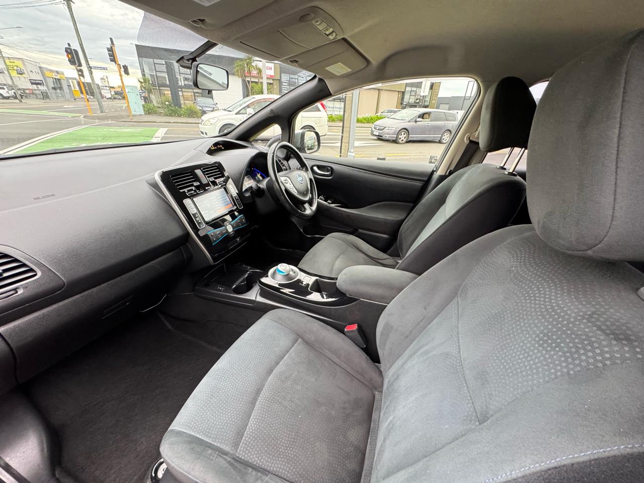 2014 Nissan LEAF