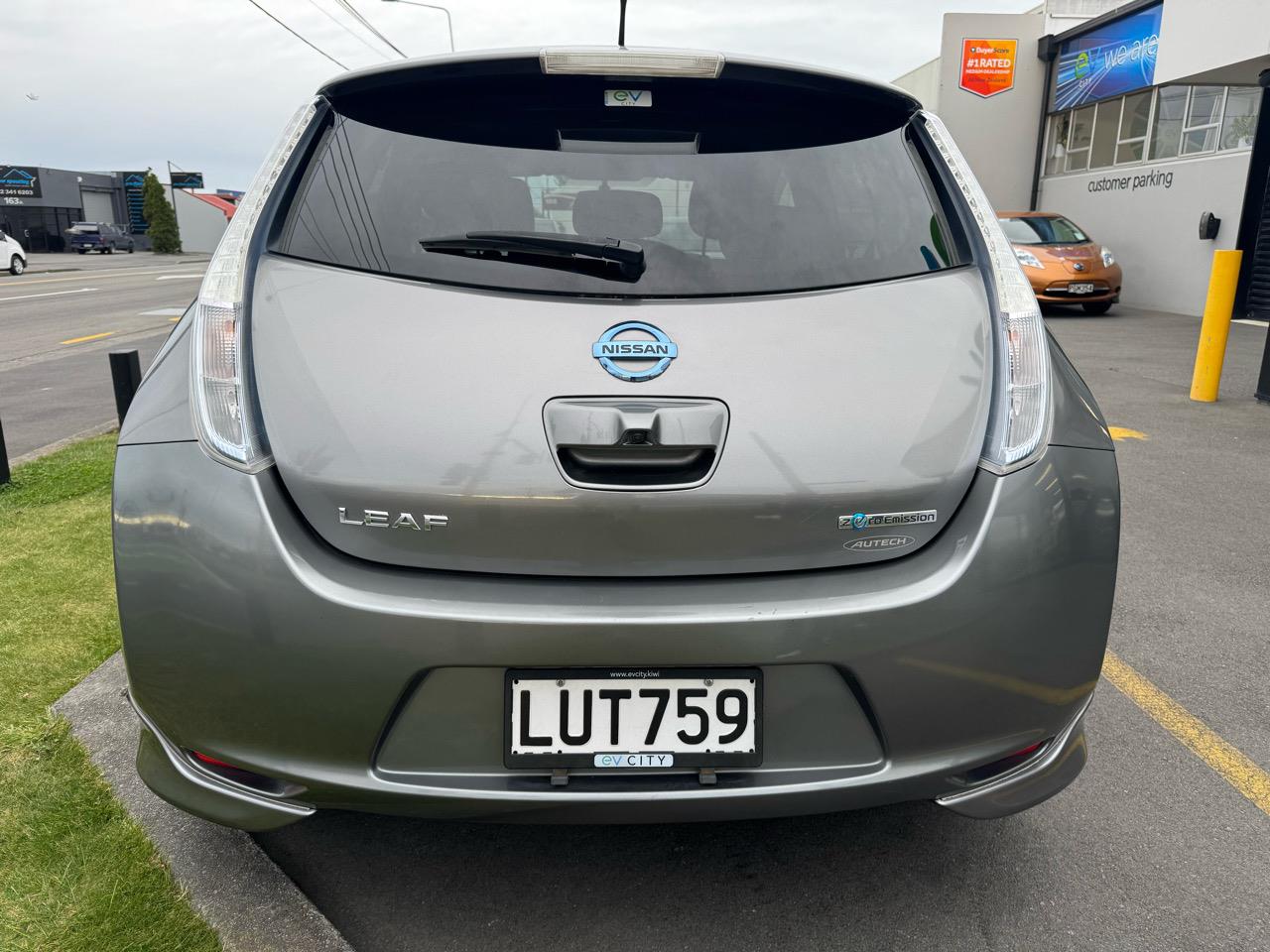 2014 Nissan LEAF