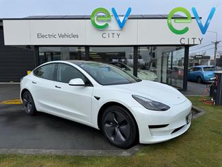 2023 Tesla Model 3 - Thumbnail