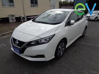 2020 Nissan LEAF - Thumbnail