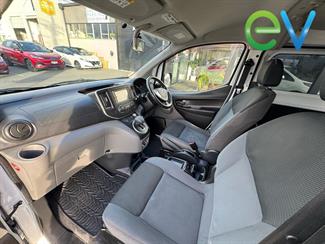 2015 Nissan e-NV200 - Thumbnail