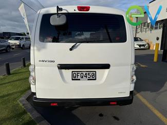 2015 Nissan e-NV200 - Thumbnail