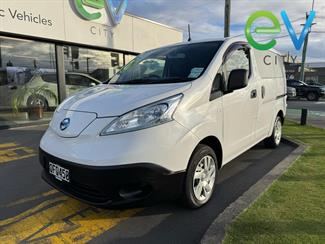 2015 Nissan e-NV200 - Thumbnail