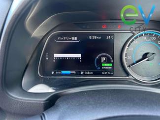 2020 Nissan LEAF - Thumbnail