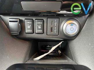 2020 Nissan LEAF - Thumbnail