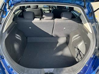 2018 Nissan LEAF - Thumbnail
