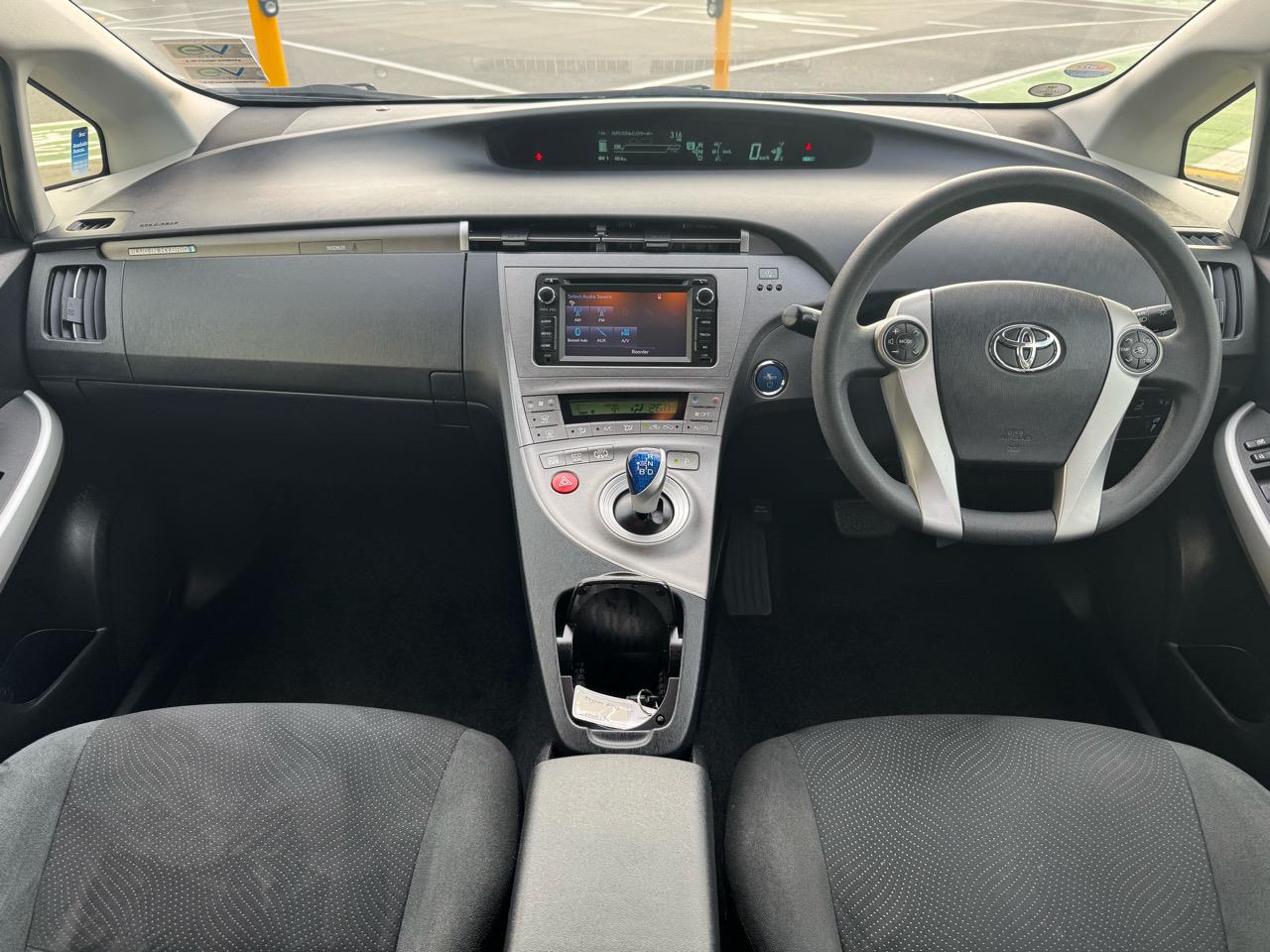 2014 Toyota PRIUS