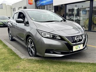 2020 Nissan LEAF - Thumbnail