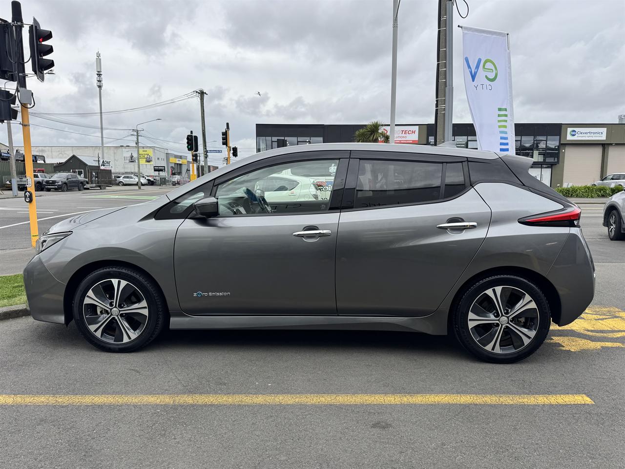 2020 Nissan LEAF