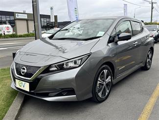 2020 Nissan LEAF - Thumbnail