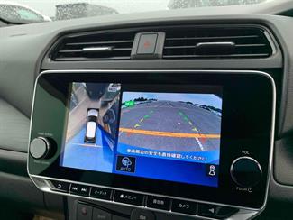2020 Nissan LEAF - Thumbnail