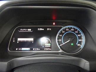 2020 Nissan LEAF - Thumbnail