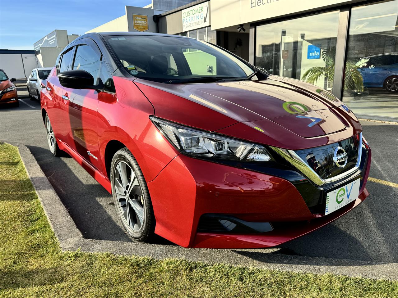 2018 Nissan LEAF