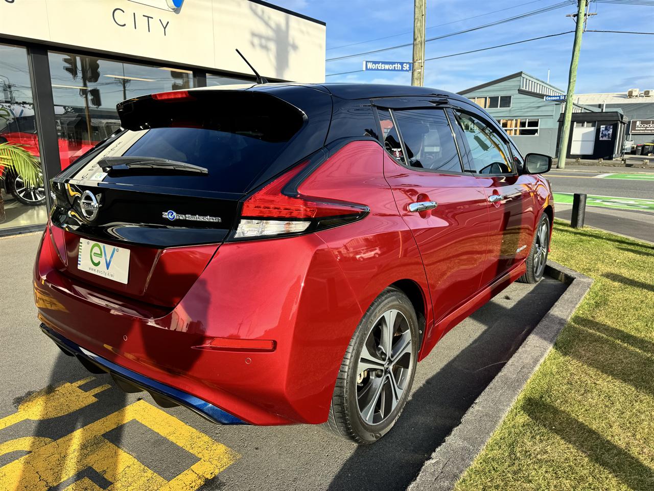 2018 Nissan LEAF