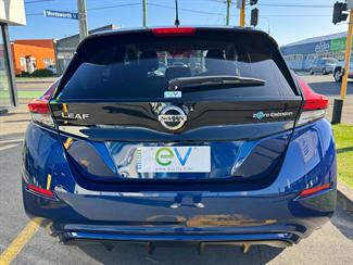 2019 Nissan LEAF - Thumbnail