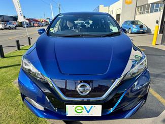 2019 Nissan LEAF - Thumbnail