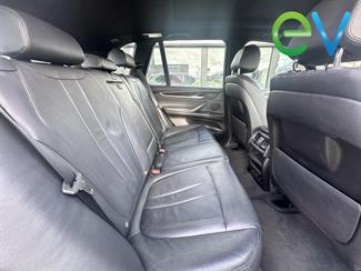 2017 BMW X5 - Thumbnail