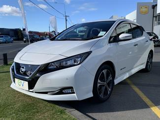 2018 Nissan LEAF - Thumbnail