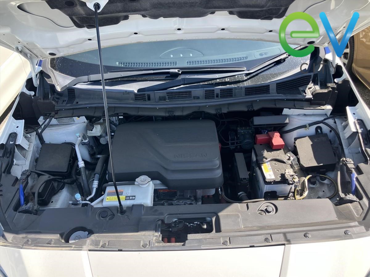 2018 Nissan LEAF