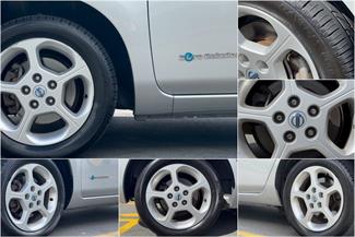 2012 Nissan LEAF - Thumbnail