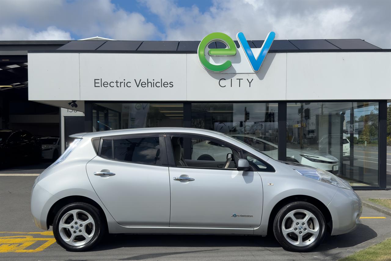 2012 Nissan LEAF