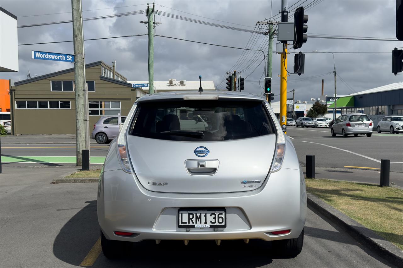 2012 Nissan LEAF