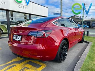 2019 Tesla Model 3 - Thumbnail