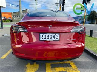 2019 Tesla Model 3 - Thumbnail