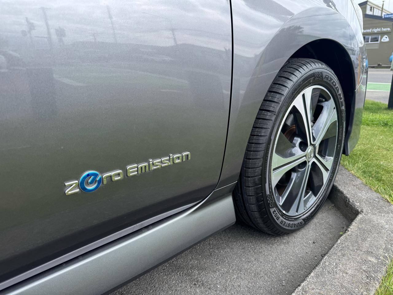 2018 Nissan LEAF