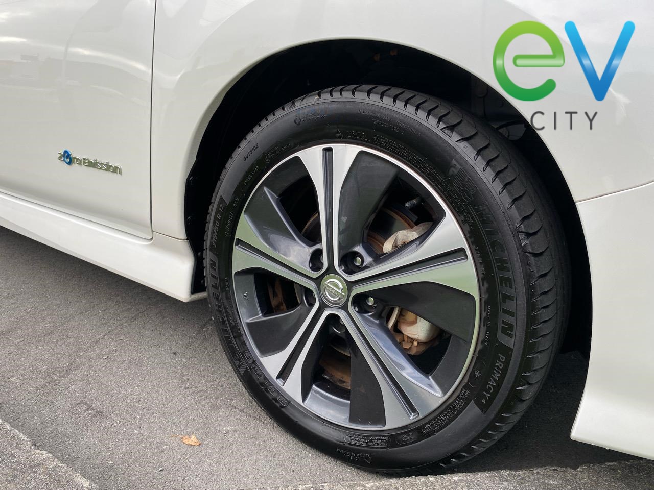 2018 Nissan LEAF