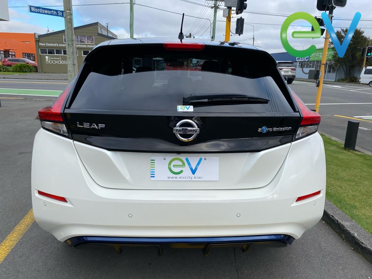 2018 Nissan LEAF